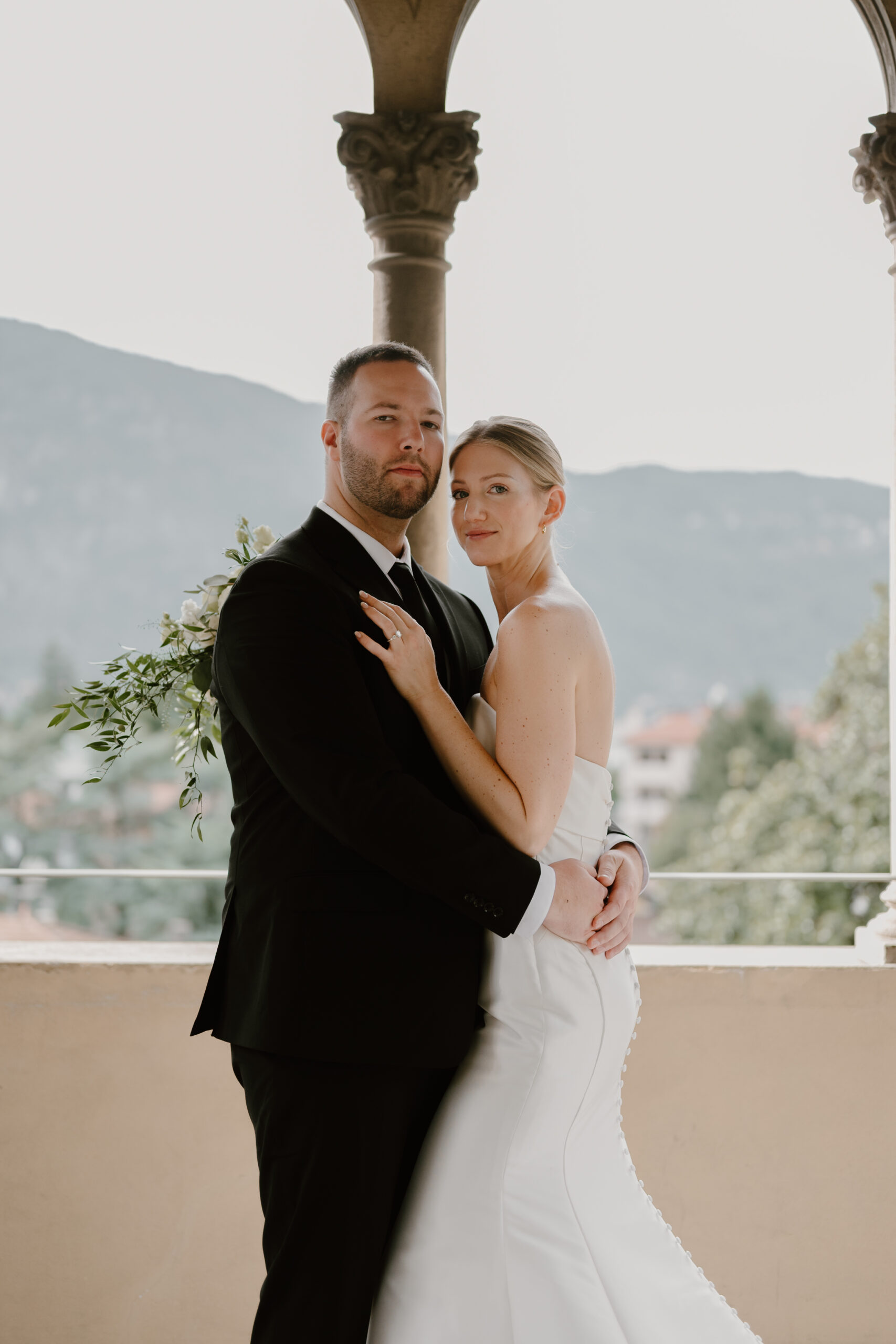 intimate wedding on Lake Como