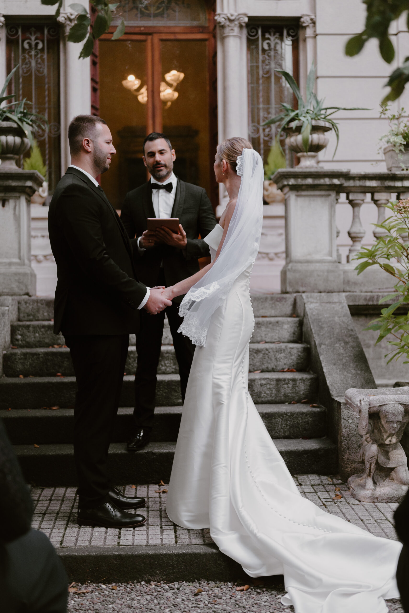 intimate wedding on Lake Como