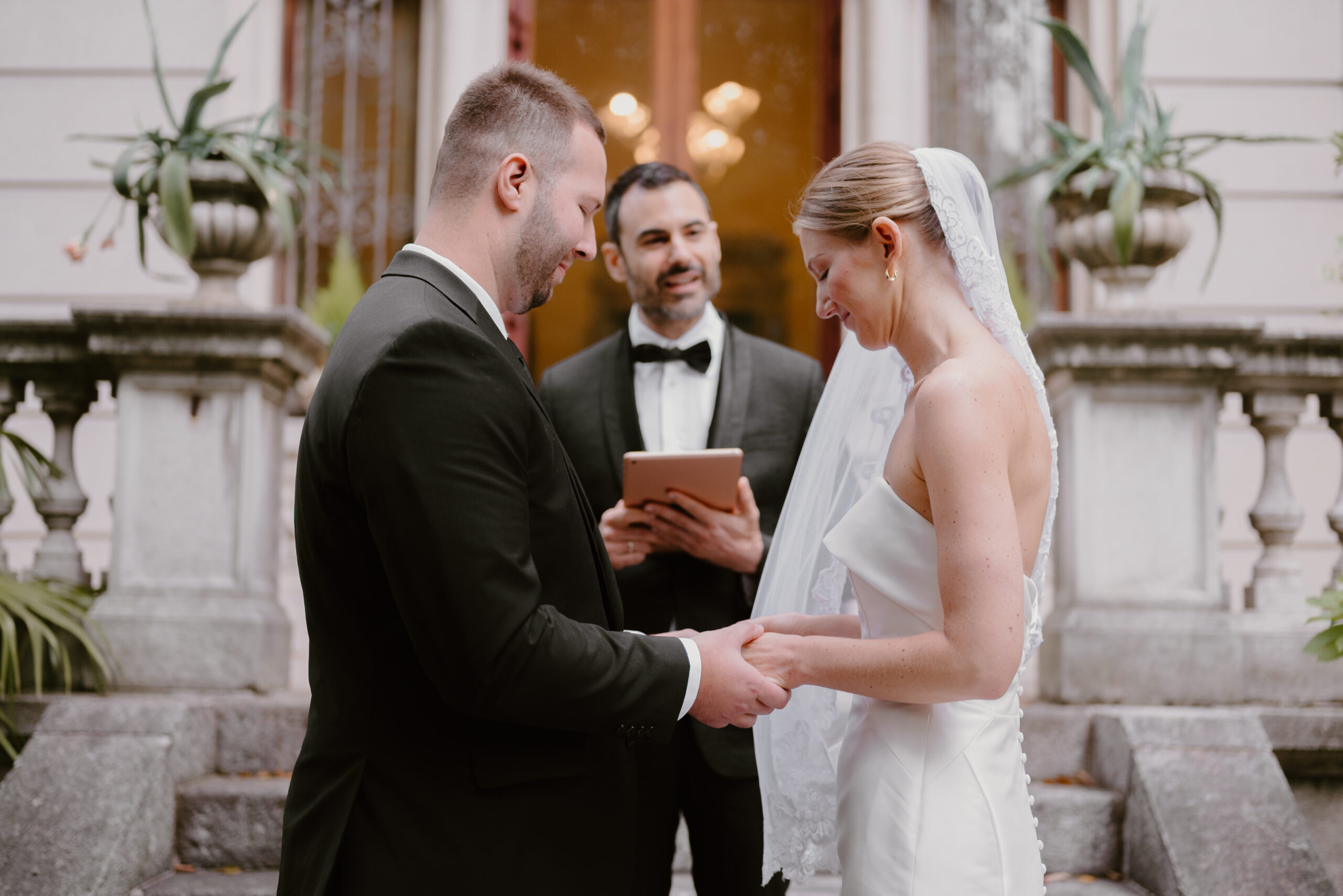 intimate wedding on Lake Como